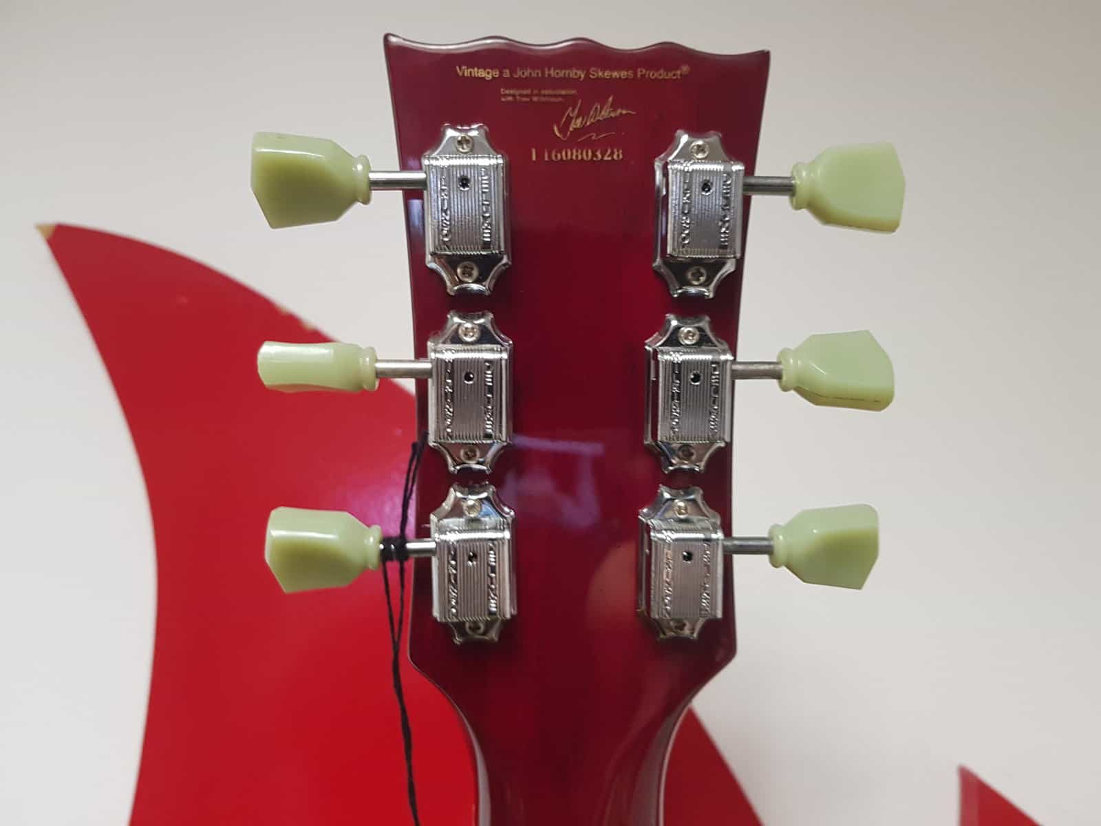 SOLD - Vintage - V100CS Left Handed - Electric - Image 11