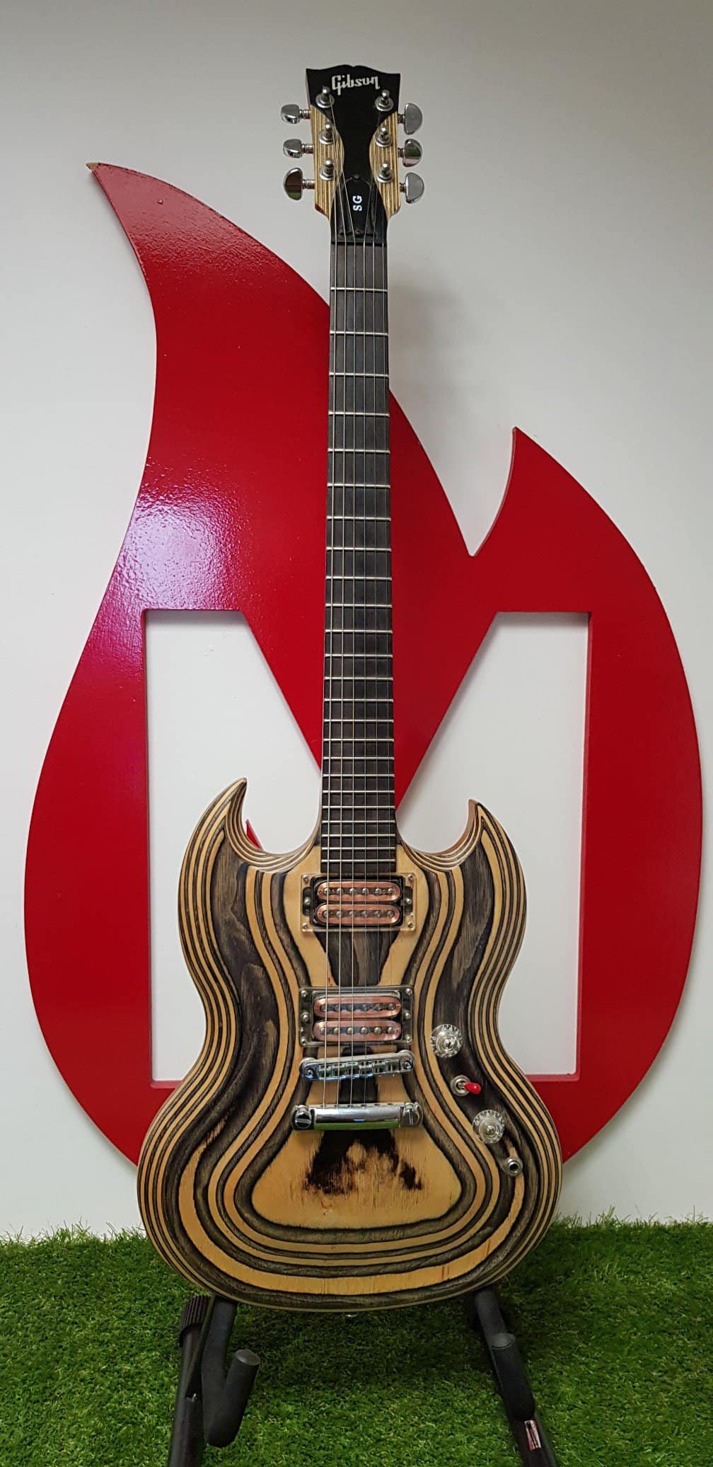 Gibson – SG – ZOOT SUIT – Black & Natural – 2009 - Image 2