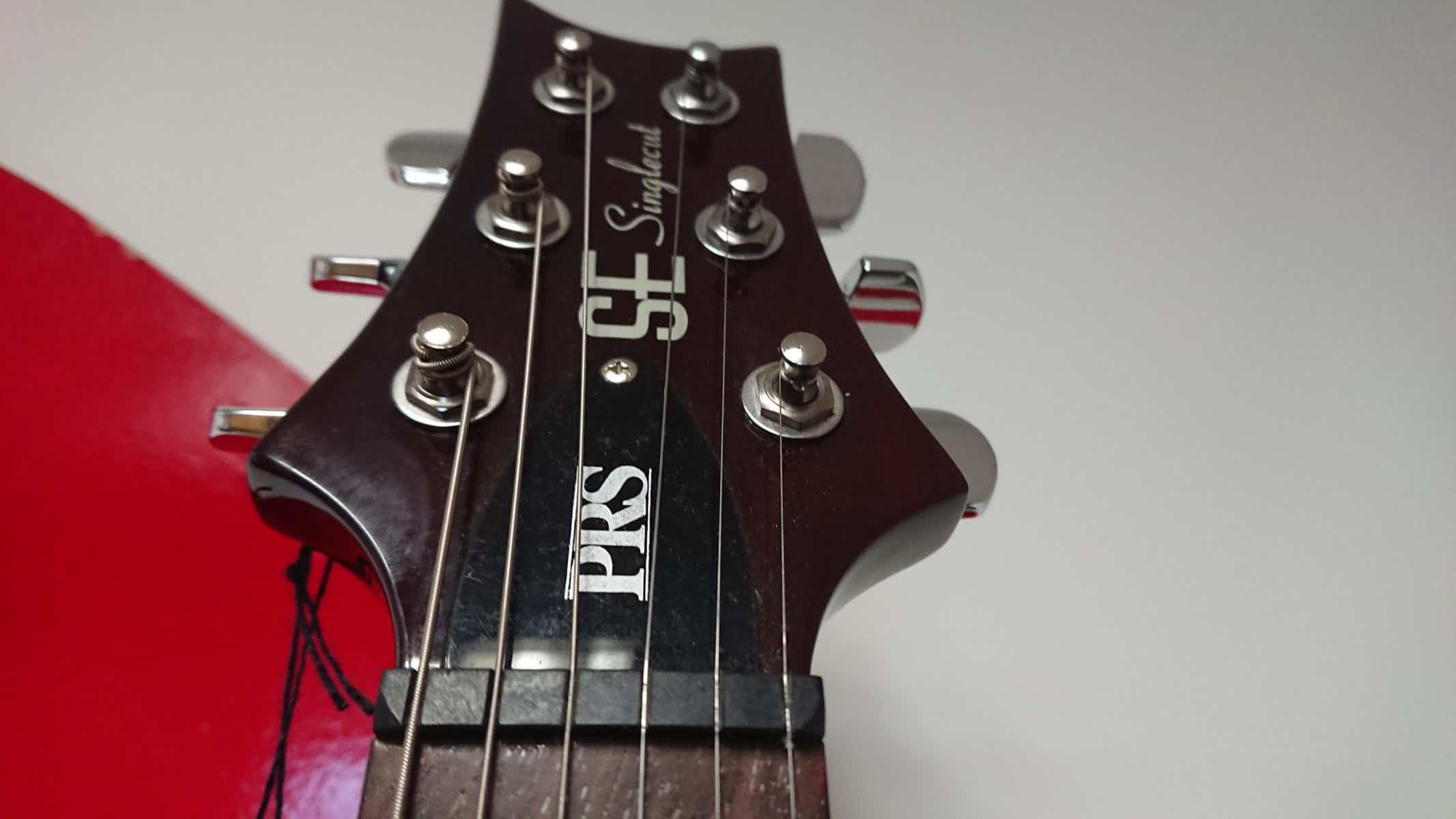 PRS SE - SINGLECUT - Sunburst - Image 8