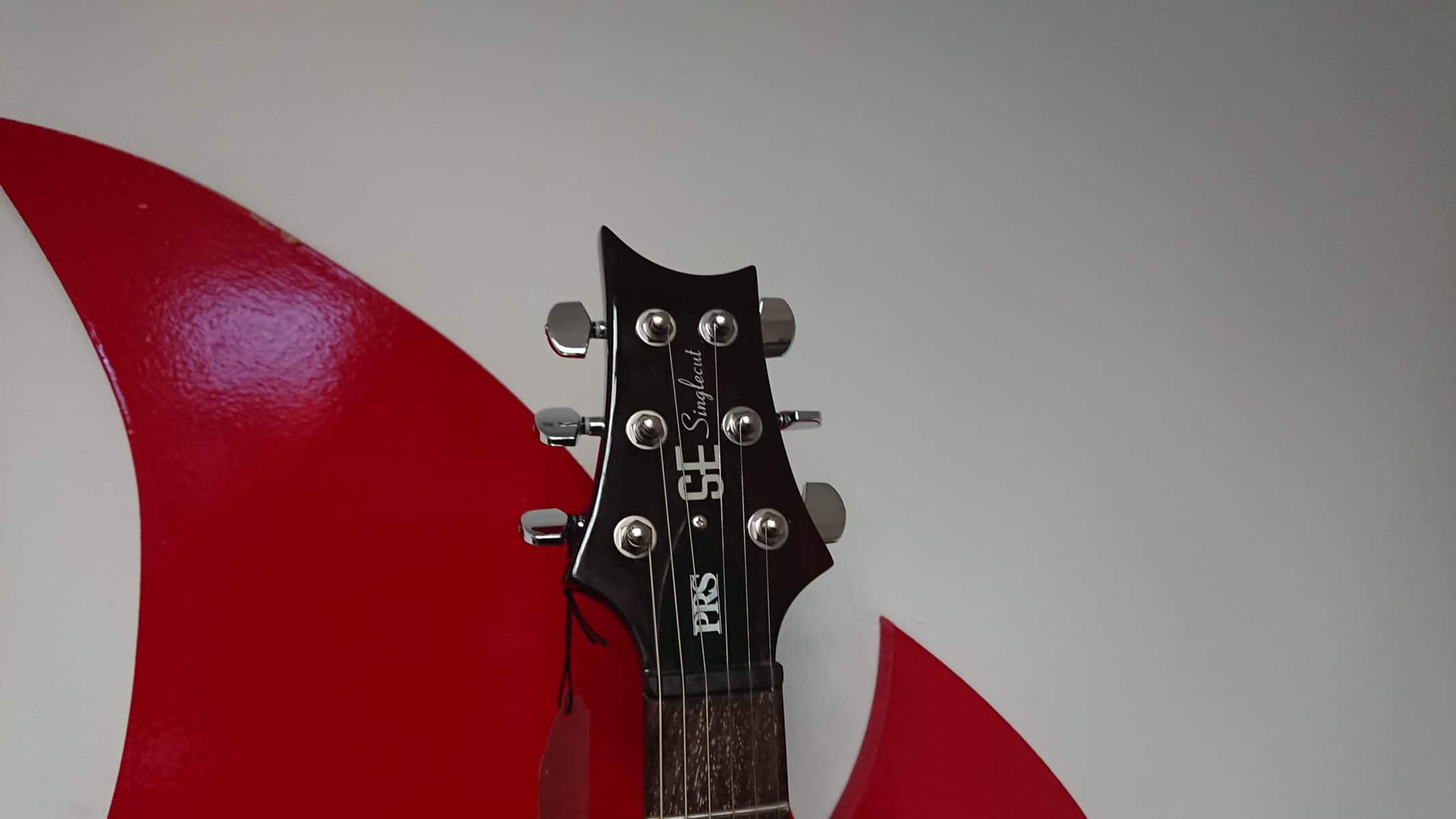 PRS SE - SINGLECUT - Sunburst - Image 9