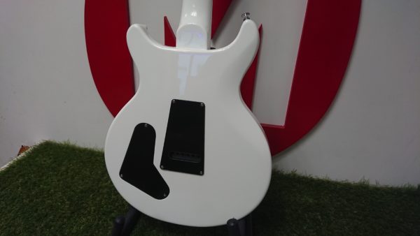 SOLD – PRS – SE – SANTANA – White | M-GUITARS - IN THE SHOP TODAY